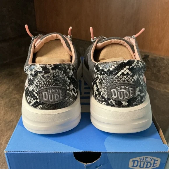 Hey Dude Karina - 8 - New - Picture 4 of 8